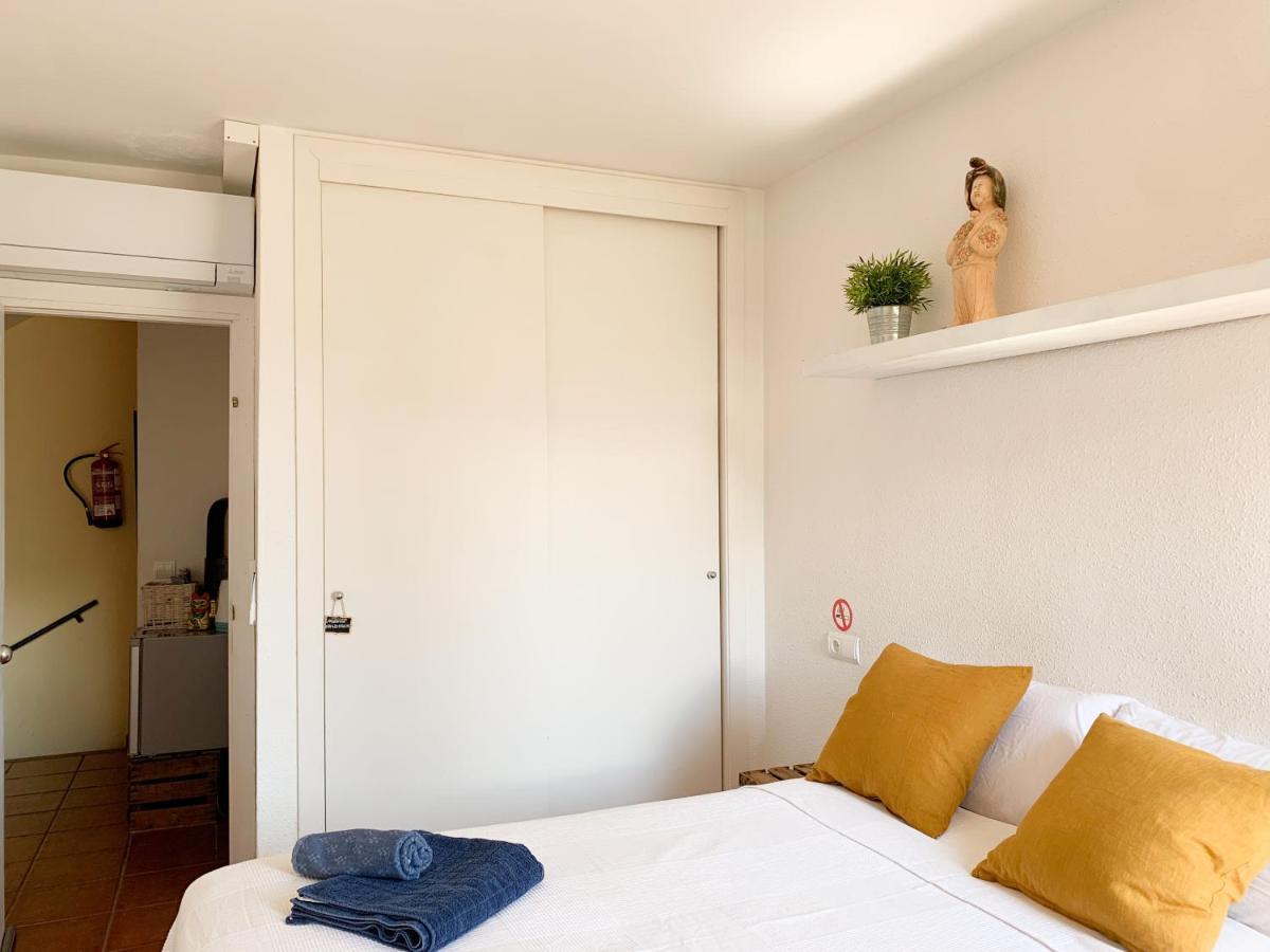 Habitacion Centrica Con Aire Acondicionado Bano Privado Nevera Cadaqués Exterior foto